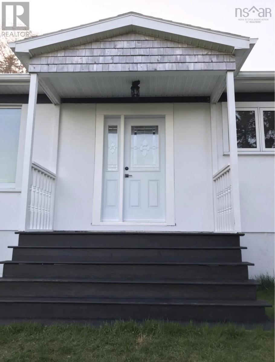 Property 35 of 35 of 73 MACKILLOP