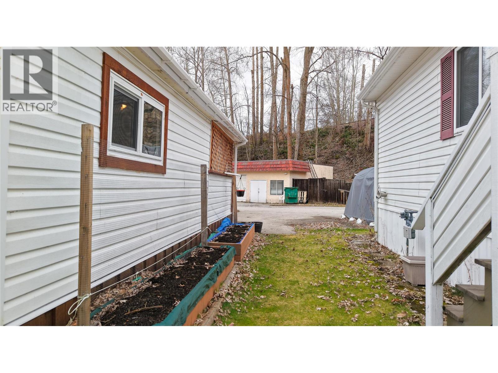 118 Wellington Avenue Unit# 3, Warfield