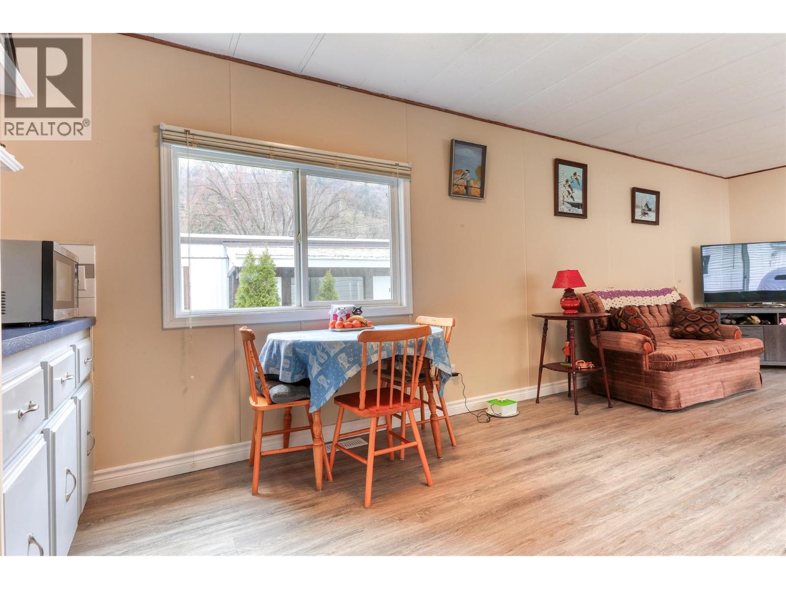 118 Wellington Avenue Unit# 3, Warfield