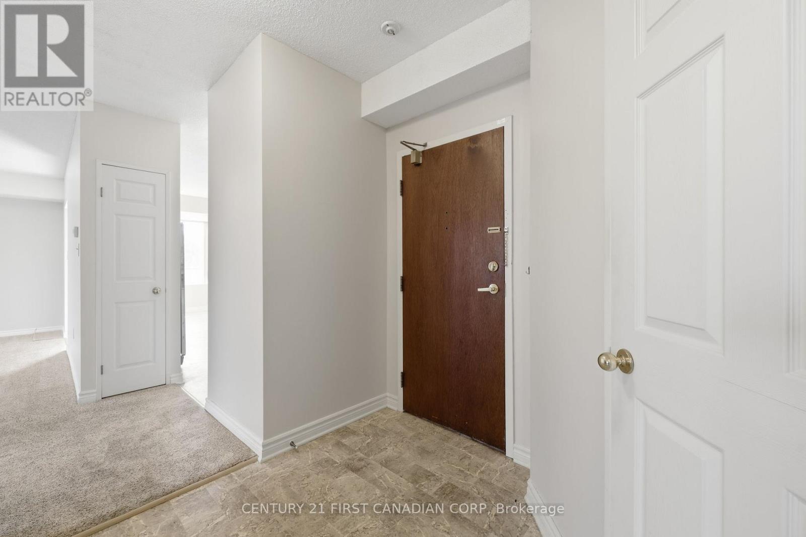 #306 744 WONDERLAND ROAD S - 4