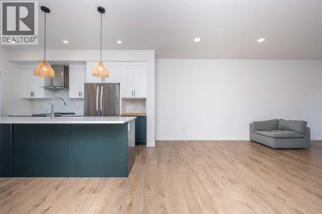 Single Family House for Sale in  Greenbriar Common NW Greenwood/Greenbriar Calgary 