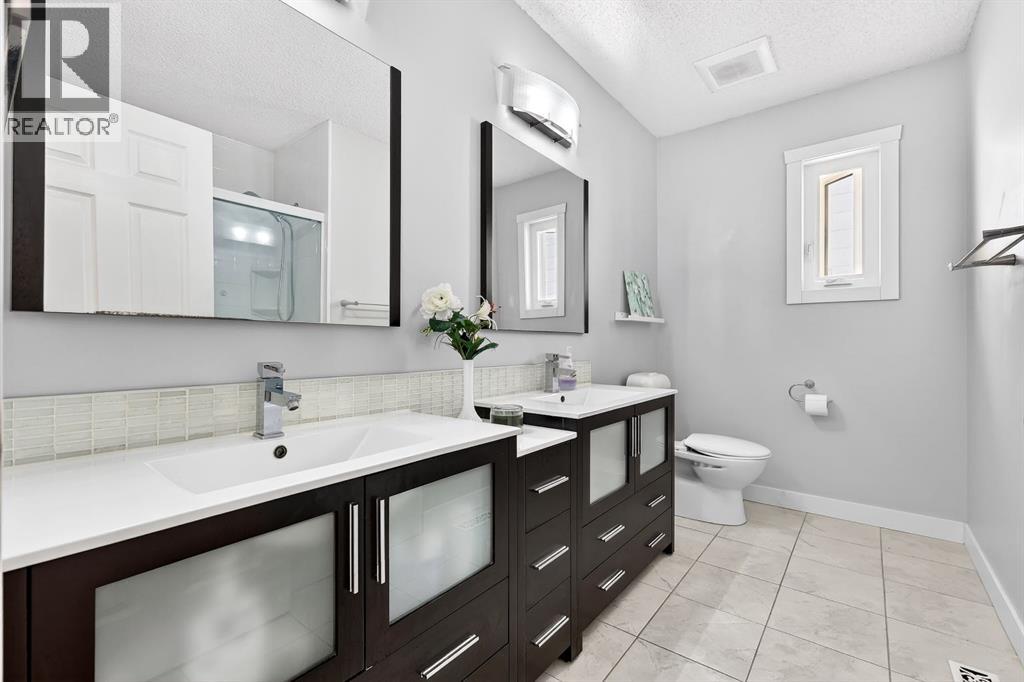 Single Family House for Sale in  Sundown Way SE Sundance Calgary 