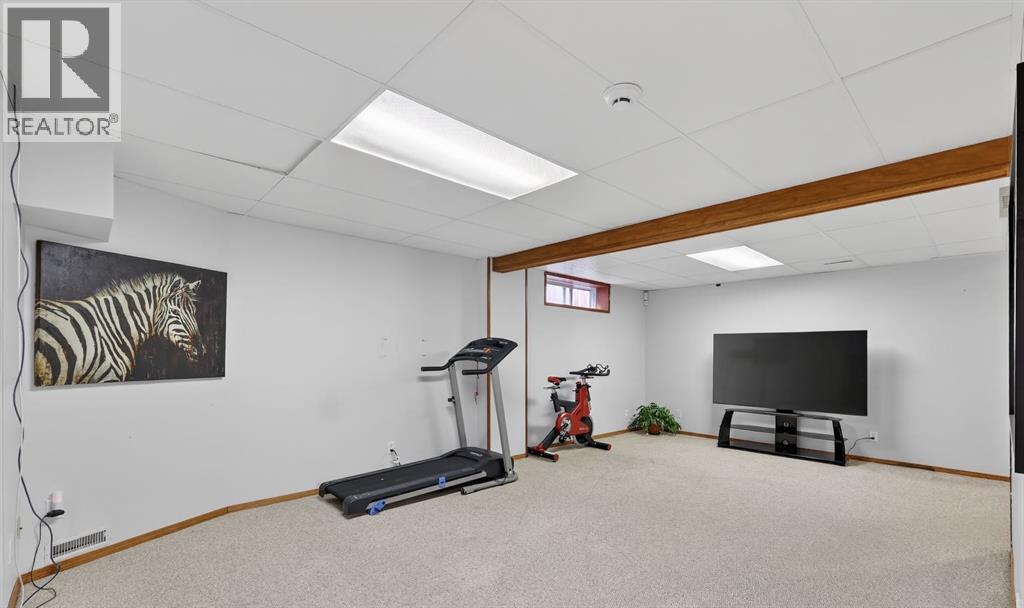 Single Family House for Sale in  Sundown Way SE Sundance Calgary 