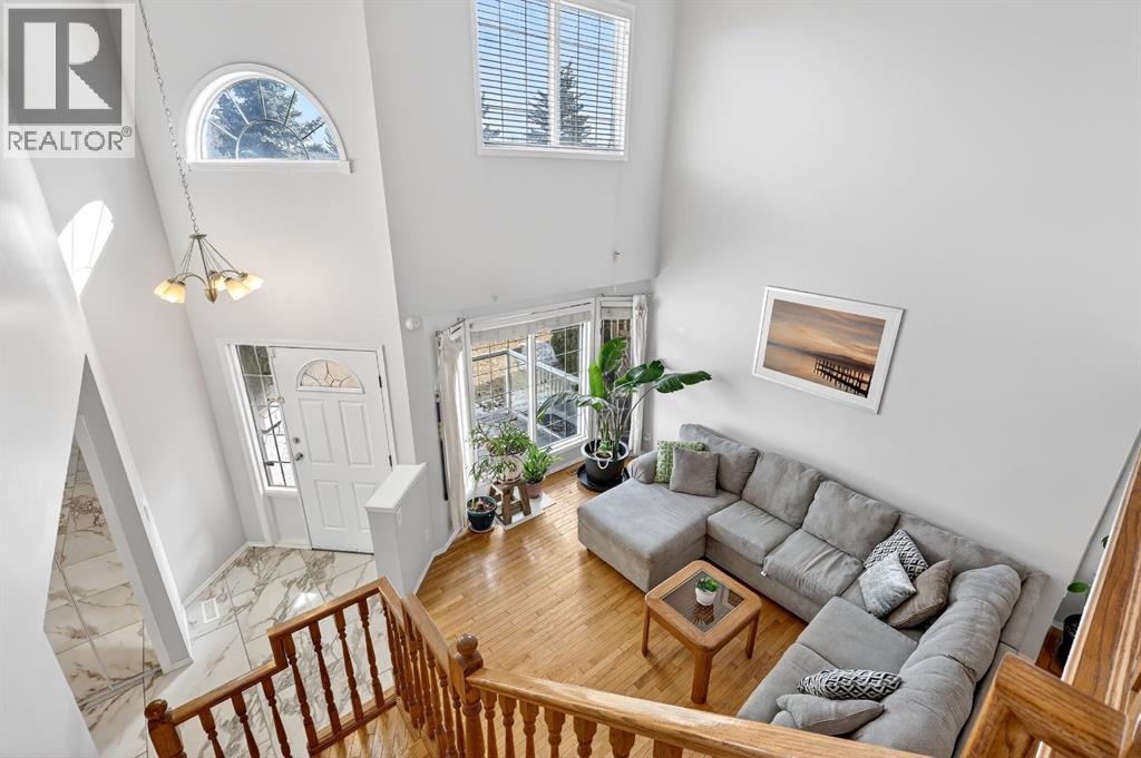 Single Family House for Sale in  Sundown Way SE Sundance Calgary 