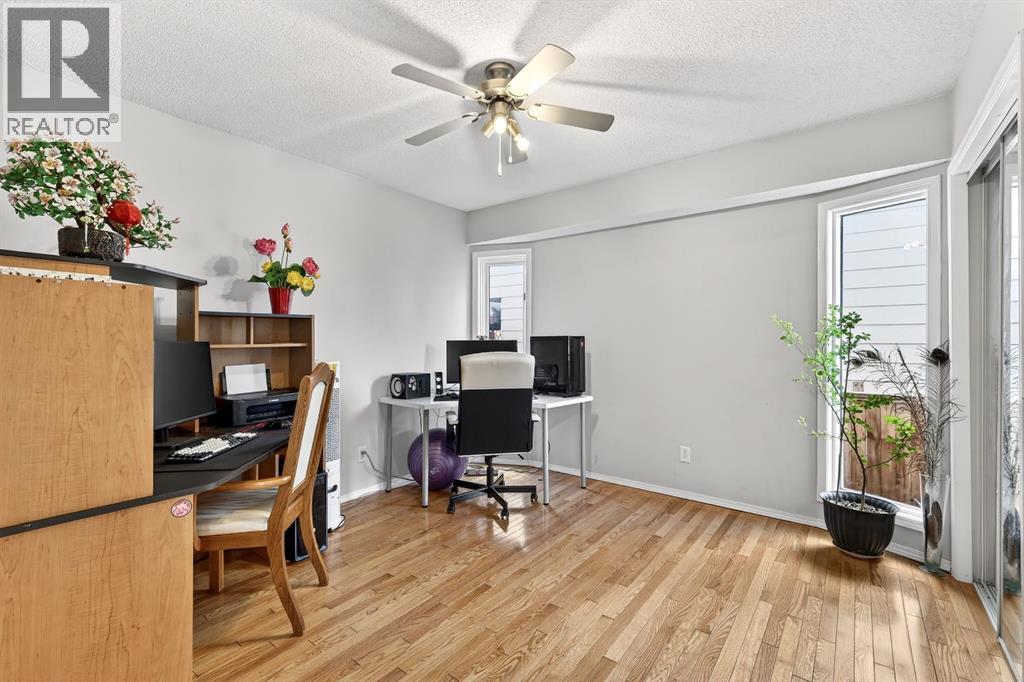 Single Family House for Sale in  Sundown Way SE Sundance Calgary 