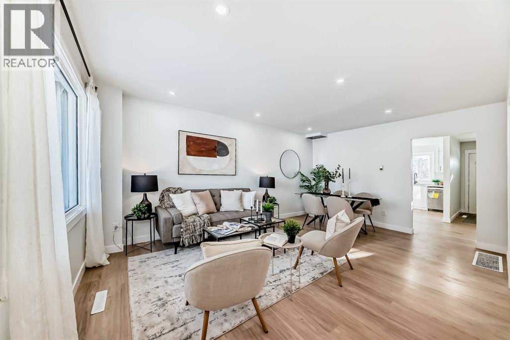 Single Family House for Sale in    Street NE Vista Heights Calgary 