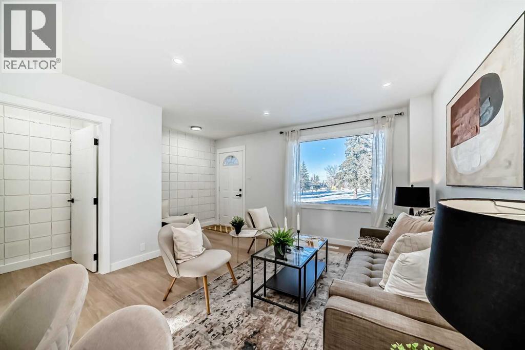 Single Family House for Sale in    Street NE Vista Heights Calgary 