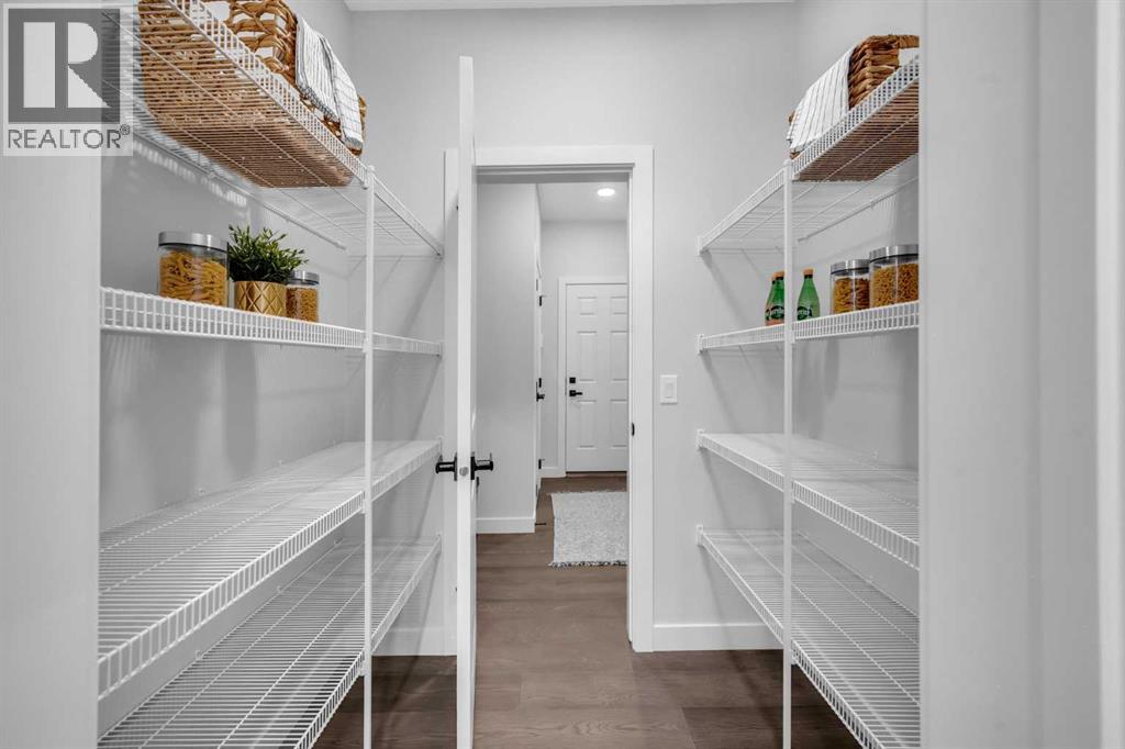 Single Family House for Sale in  Amblehurst Link NW Moraine Calgary 