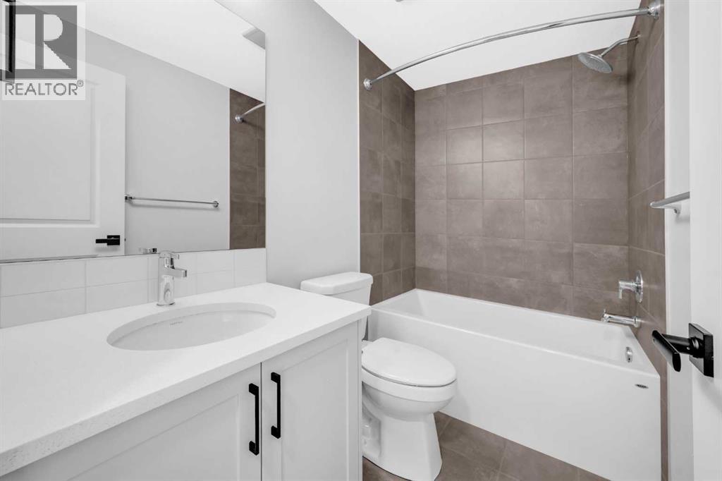 Single Family House for Sale in  Amblehurst Link NW Moraine Calgary 