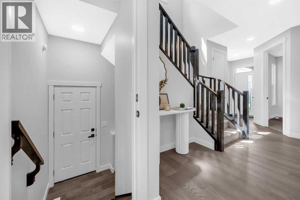 Single Family House for Sale in  Amblehurst Link NW Moraine Calgary 