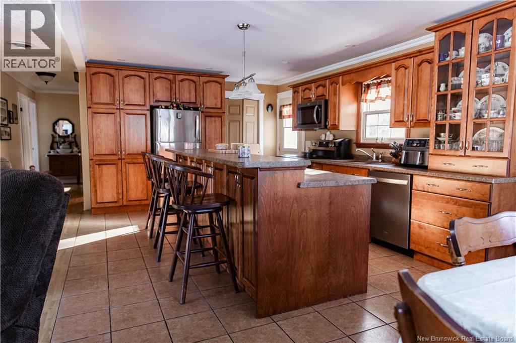 343 Estey Road - Image 2