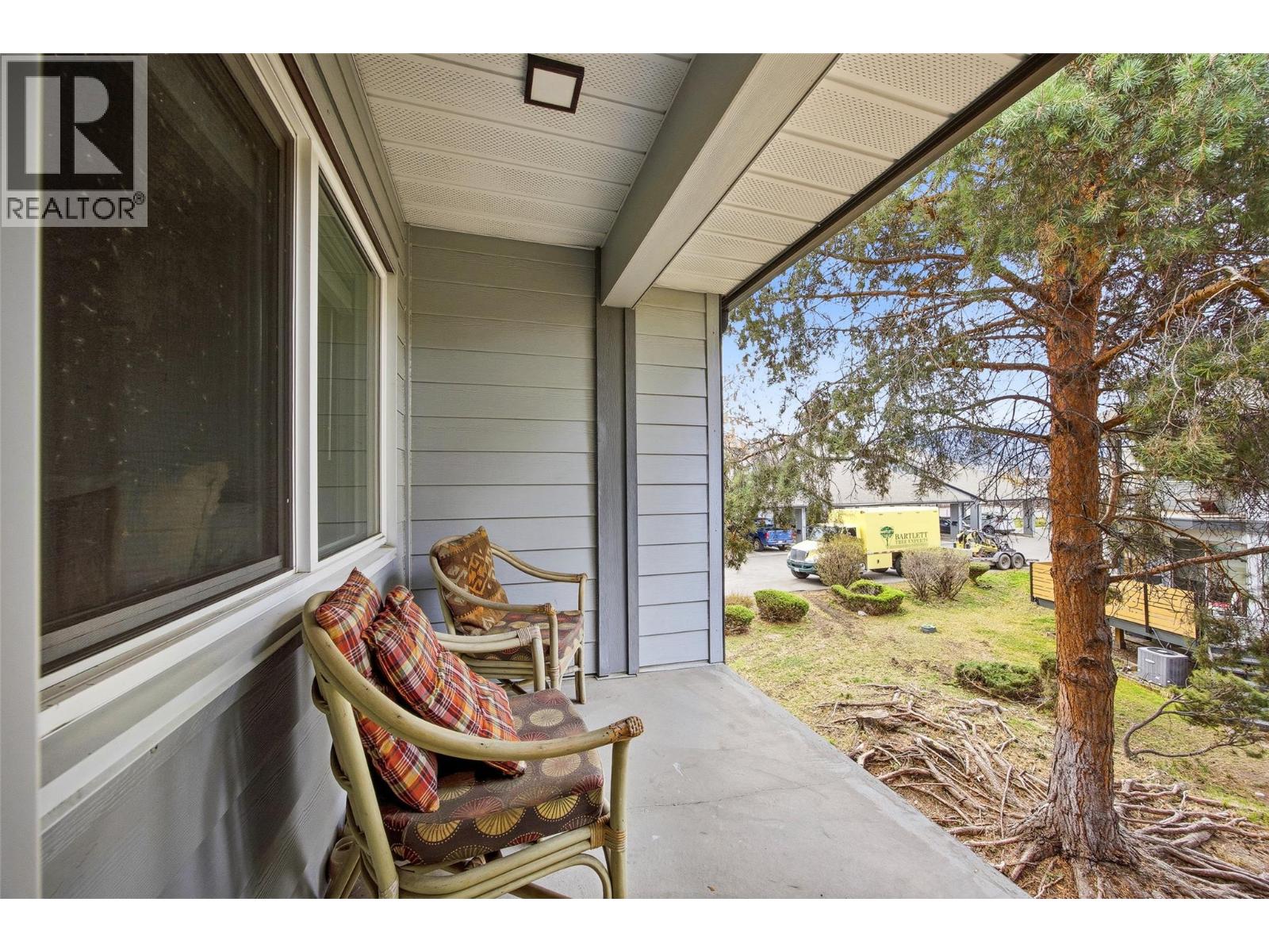 210 2125 Burtch Road, Kelowna