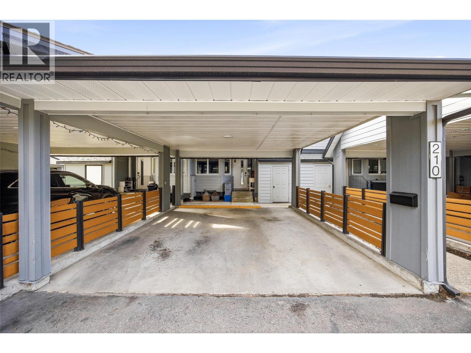 210 2125 Burtch Road, Kelowna