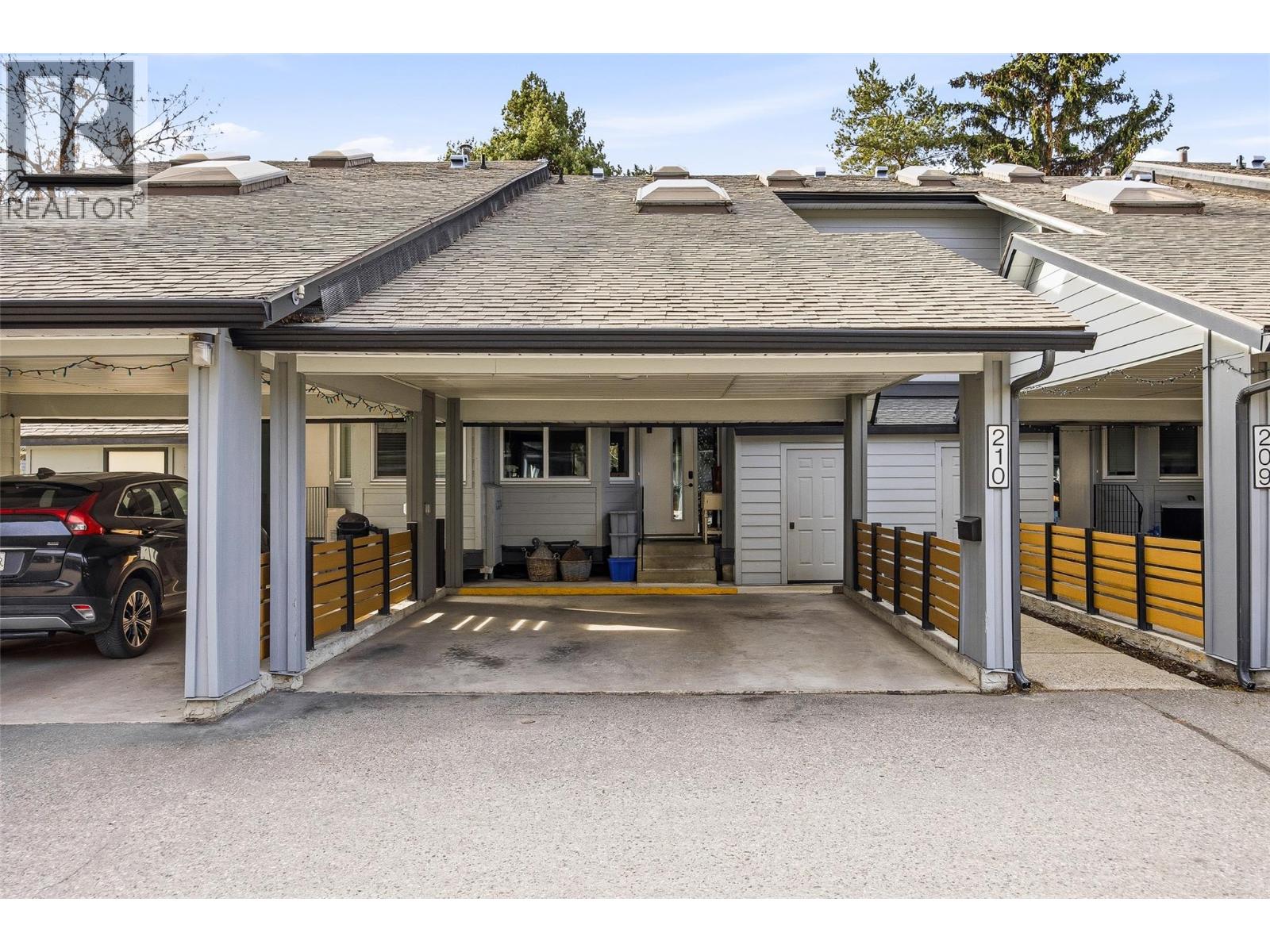 210 2125 Burtch Road, Kelowna