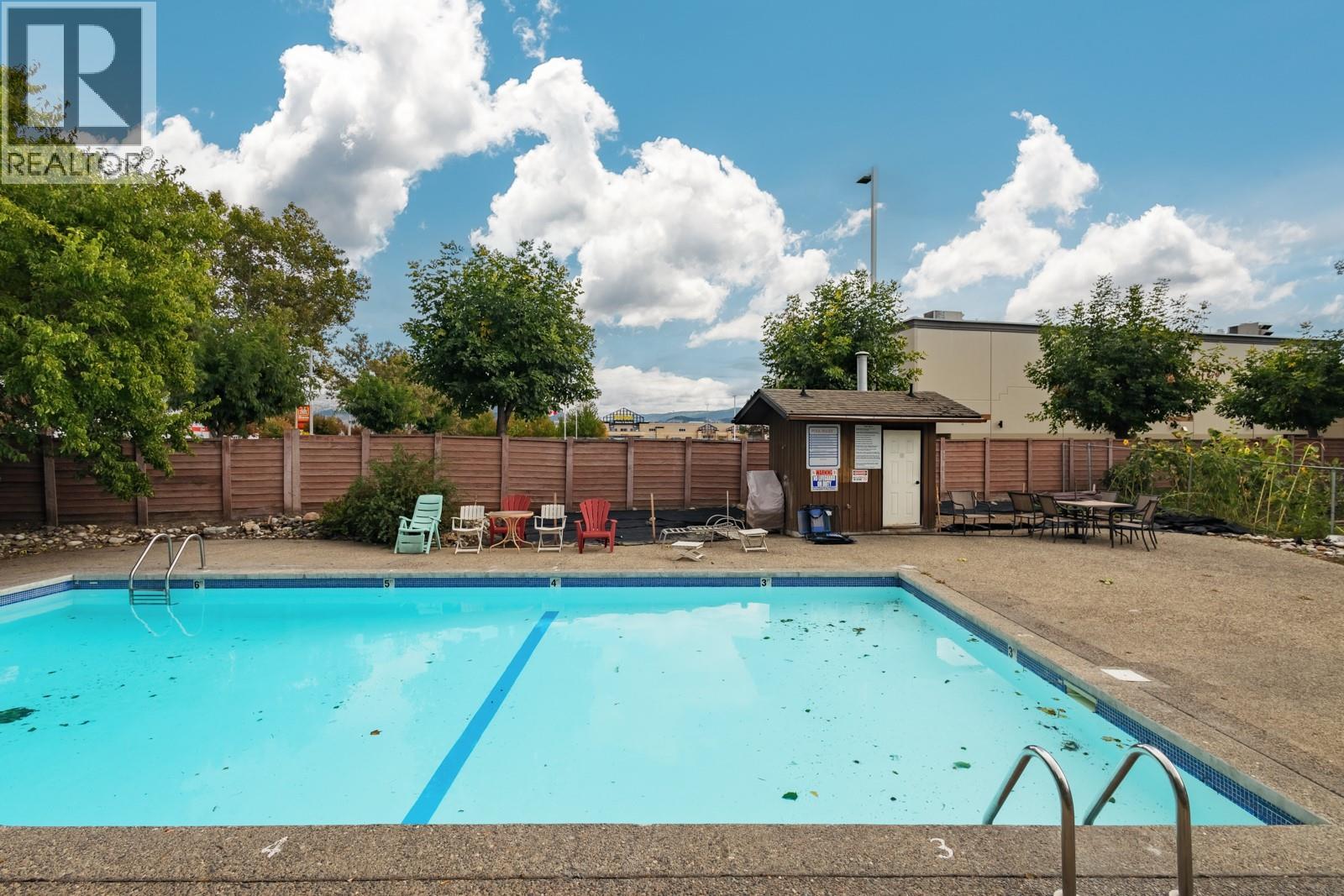 210 2125 Burtch Road, Kelowna