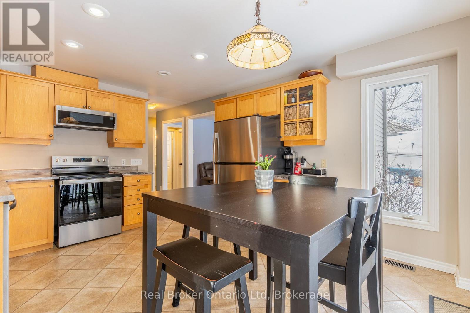 9 BOYD CRESCENT - 10