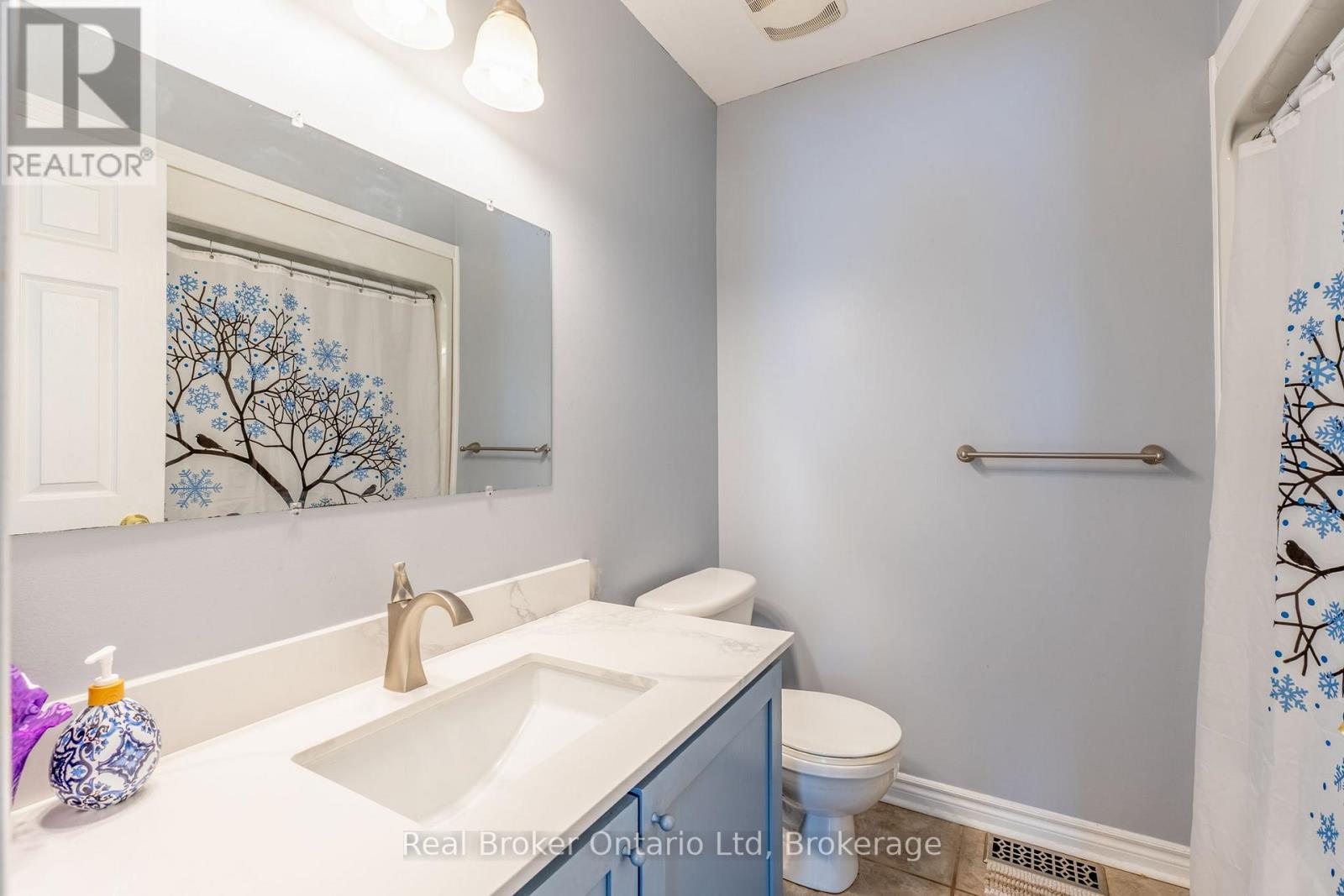 9 BOYD CRESCENT - 29