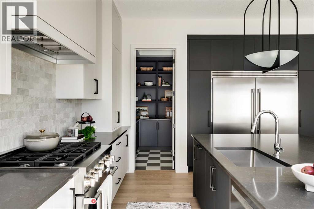 Single Family House for Sale in  Rockcliff Hill NW Rocky Ridge Calgary 