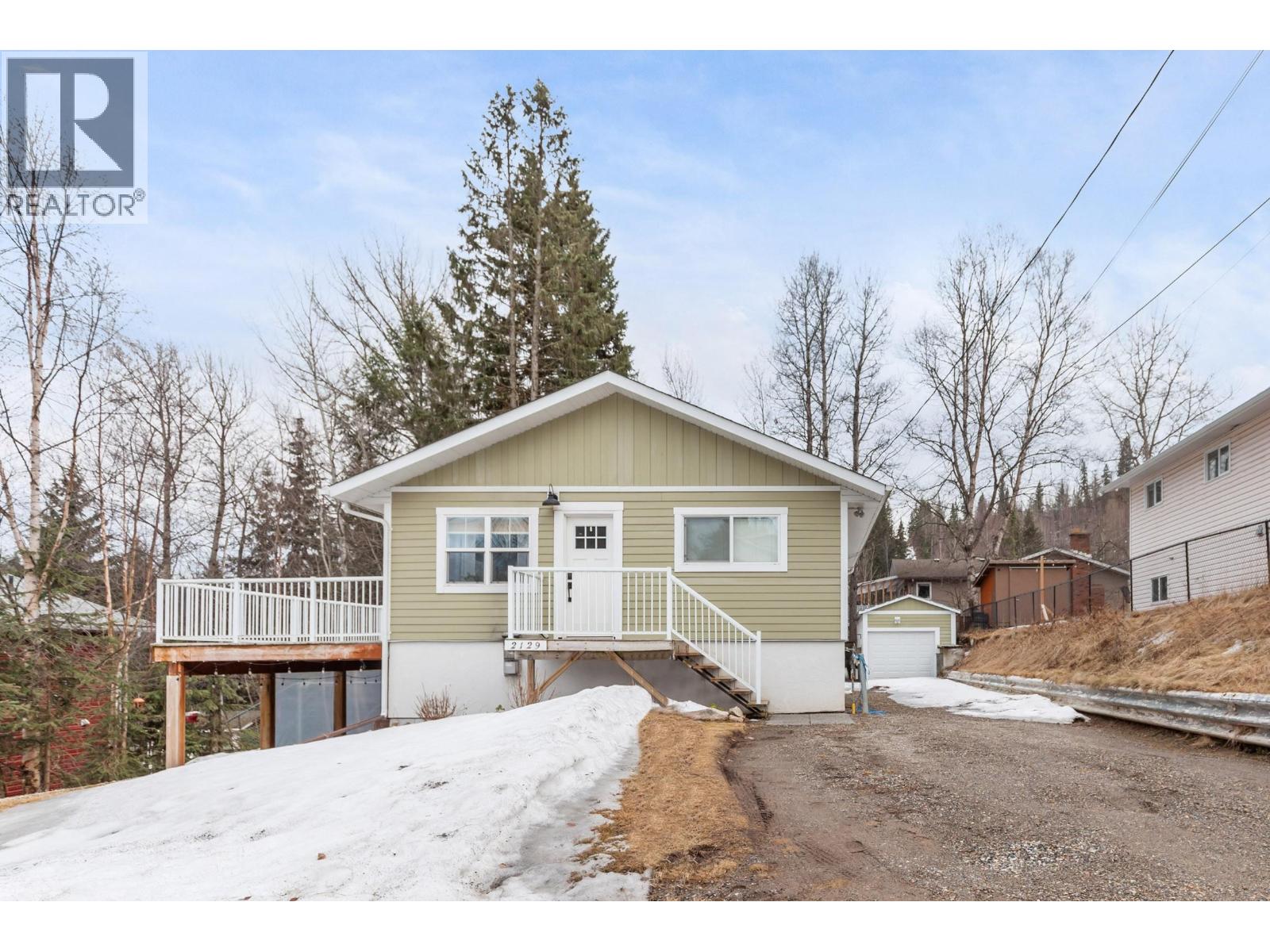 2129 MCINTOSH Road - main photo