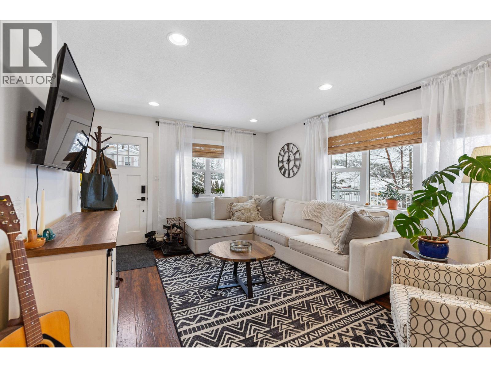 2129 MCINTOSH ROAD - 3