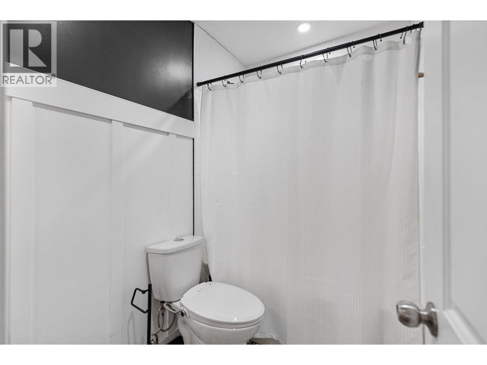 2129 MCINTOSH ROAD - 10