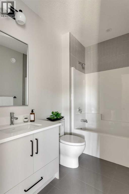 Single Family House for Sale in  Rockcliff Hill NW Rocky Ridge Calgary 