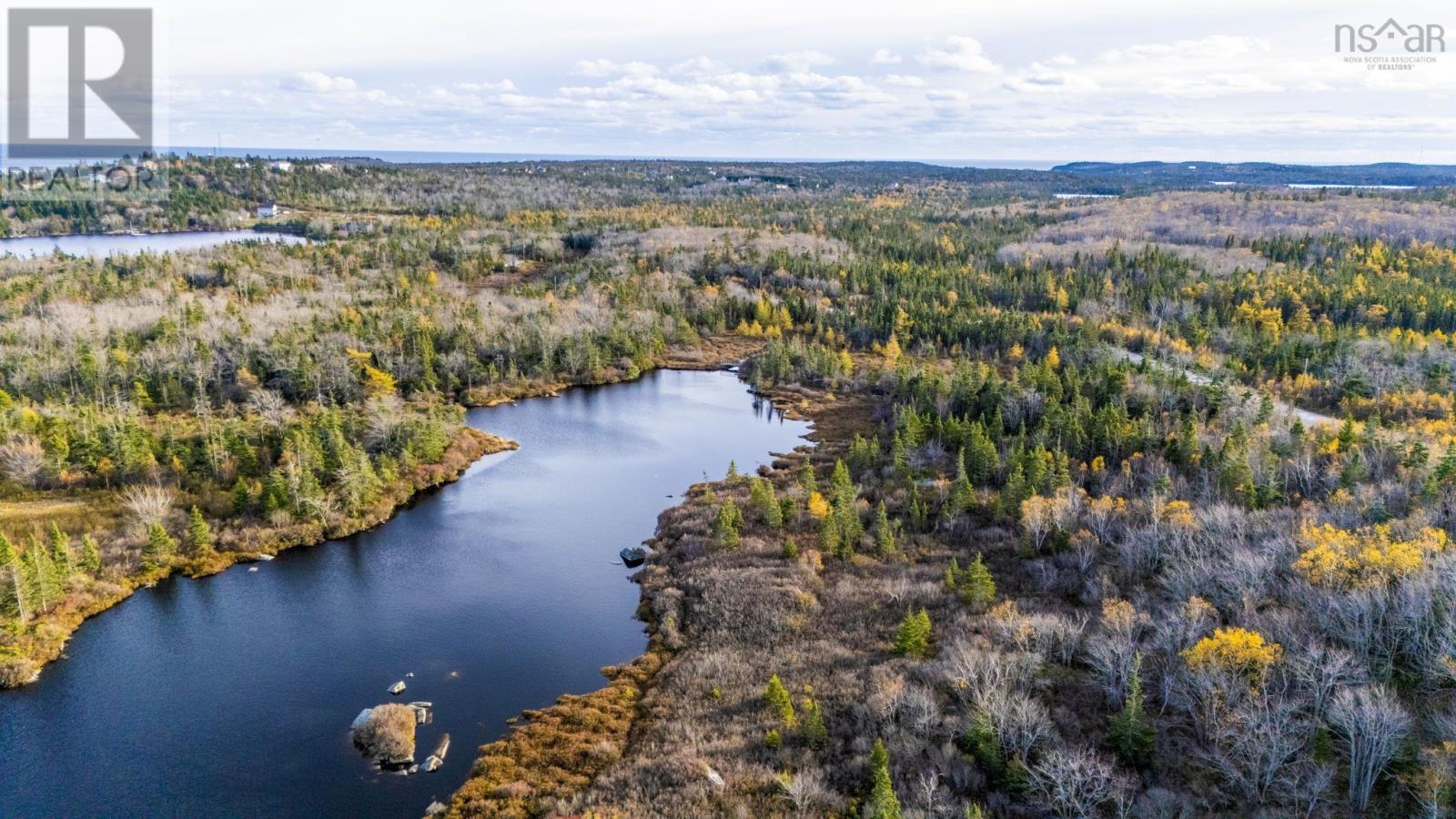 Property 27 of 27 of 375 Deerfield Avenue