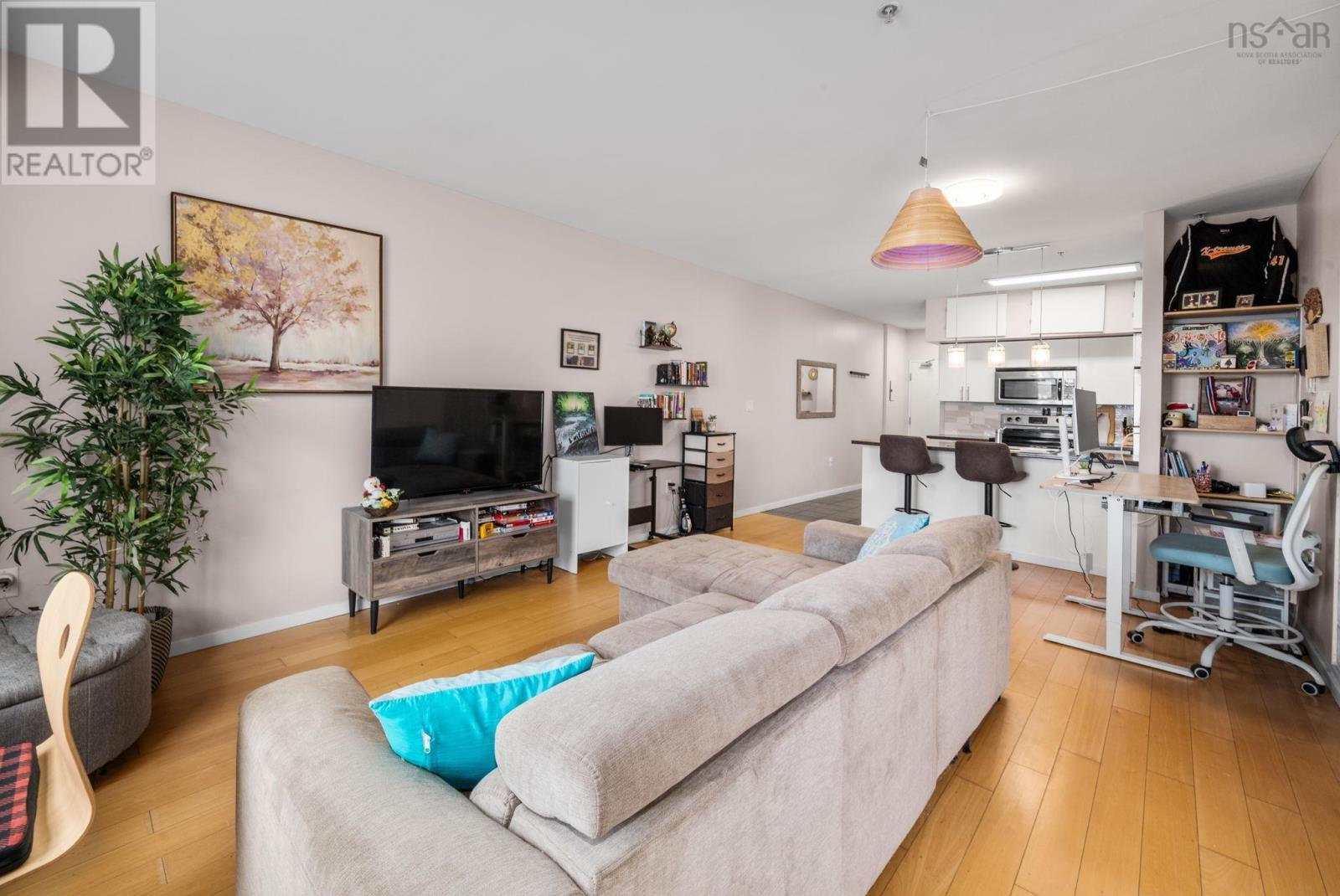 Property 13 of 37 of 208 5221 Nora Bernard Street