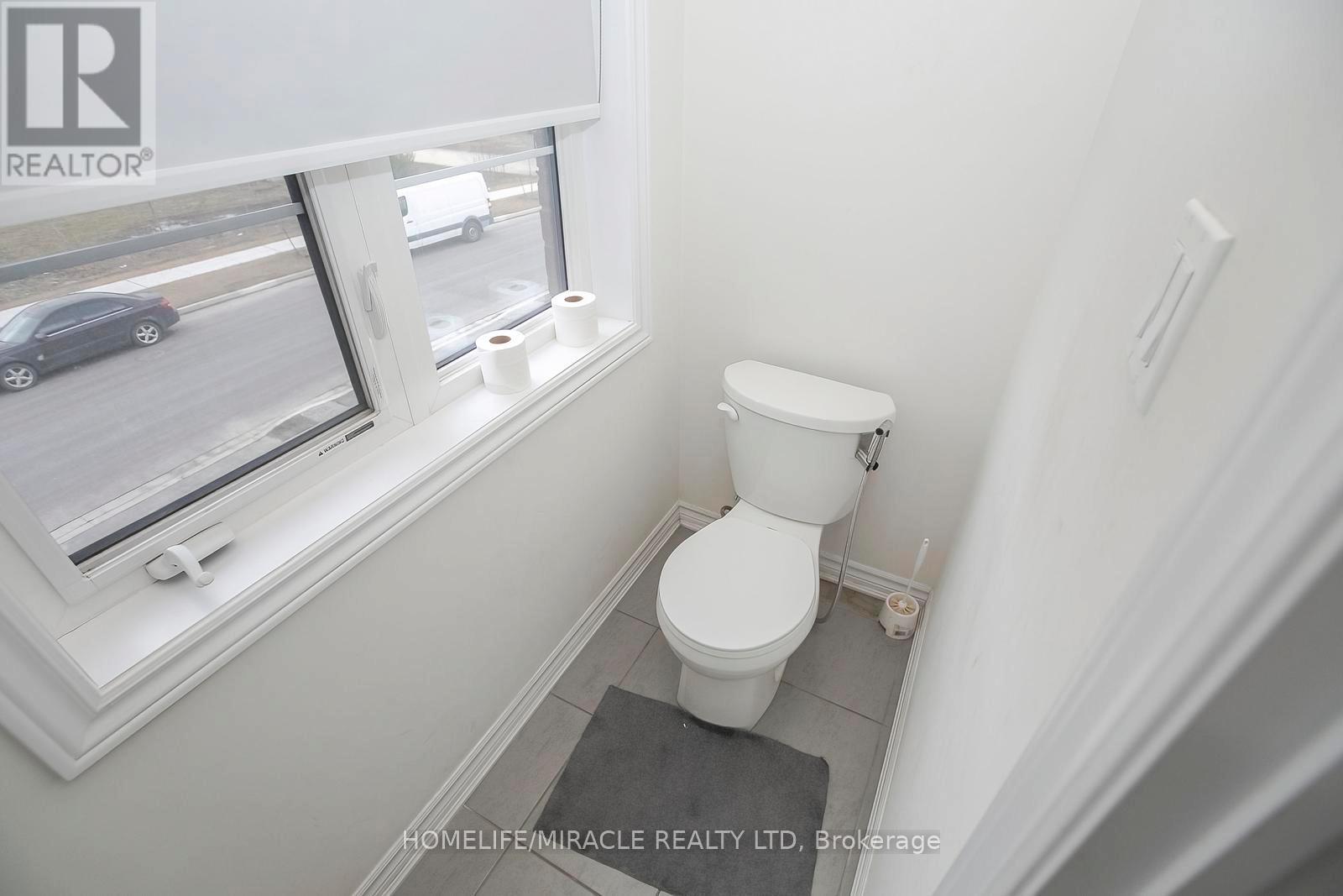 22 MADAWASKA ROAD - 30