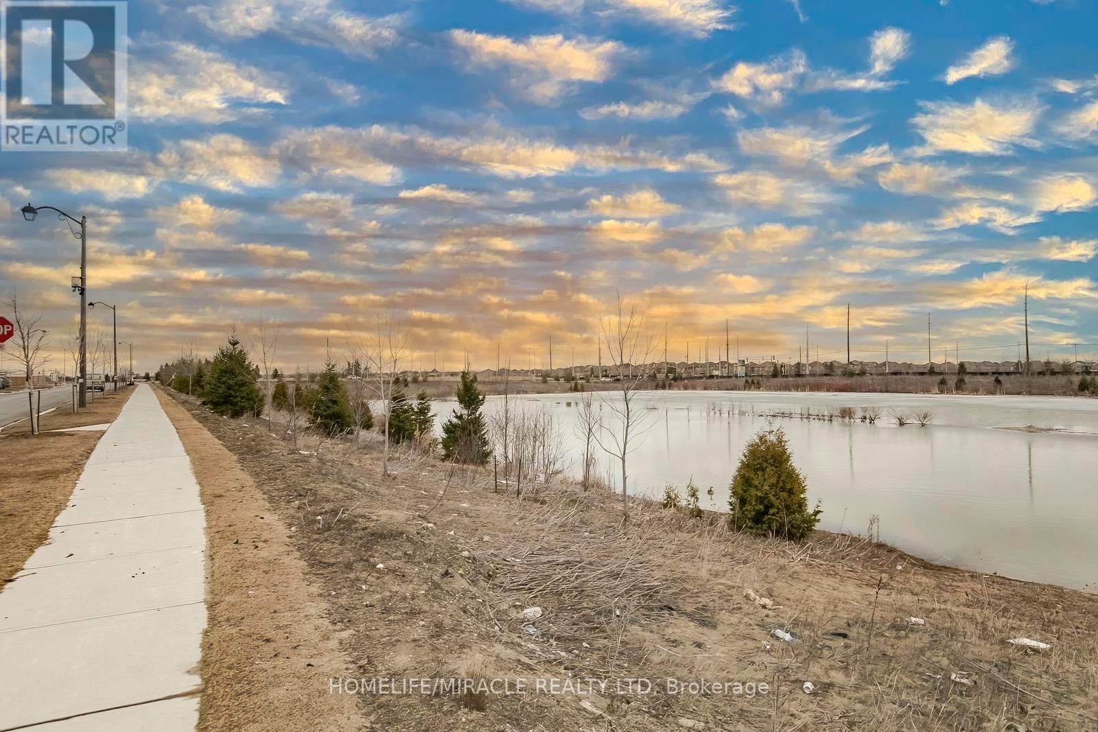 22 MADAWASKA ROAD - 46