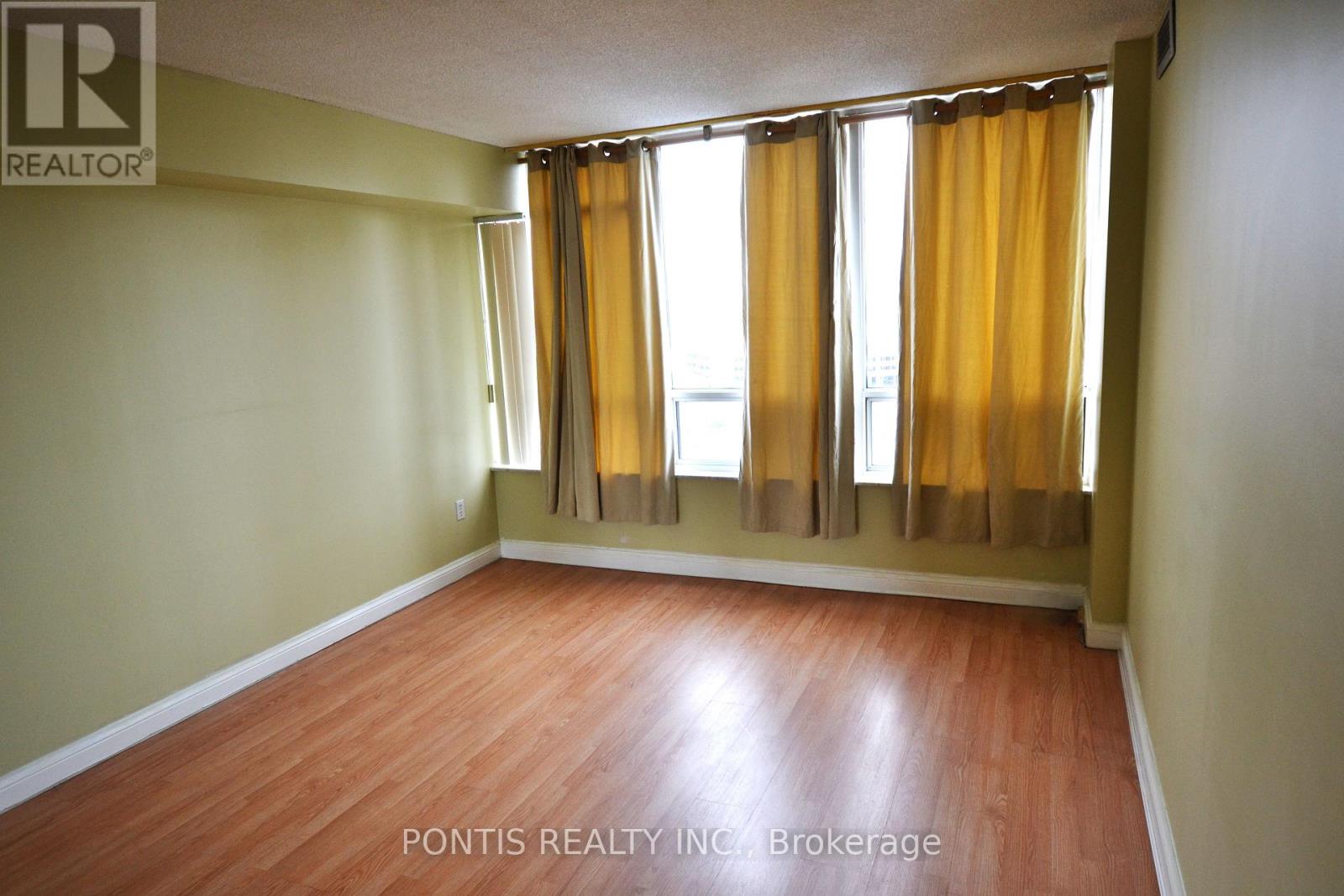 #1008 24 HANOVER ROAD - 14