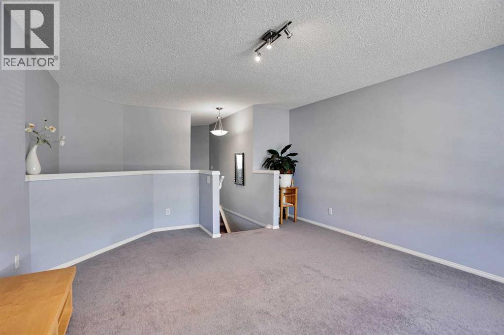 Single Family House for Sale in  Saddlecreek Point NE Saddle Ridge Calgary 