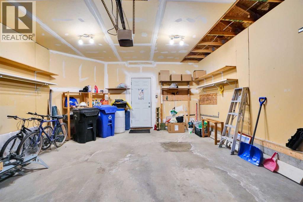 Single Family House for Sale in  Saddlecreek Point NE Saddle Ridge Calgary 