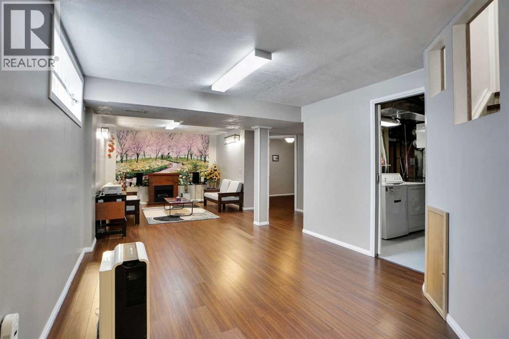 Single Family House for Sale in  Saddlecreek Point NE Saddle Ridge Calgary 