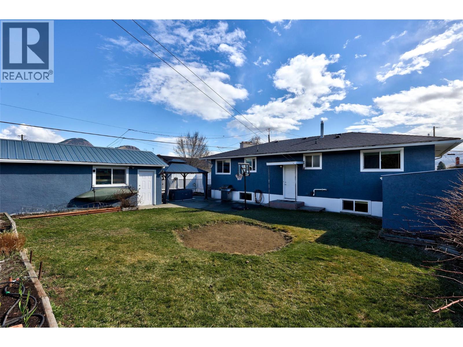 824 Sudbury Avenue, Kamloops