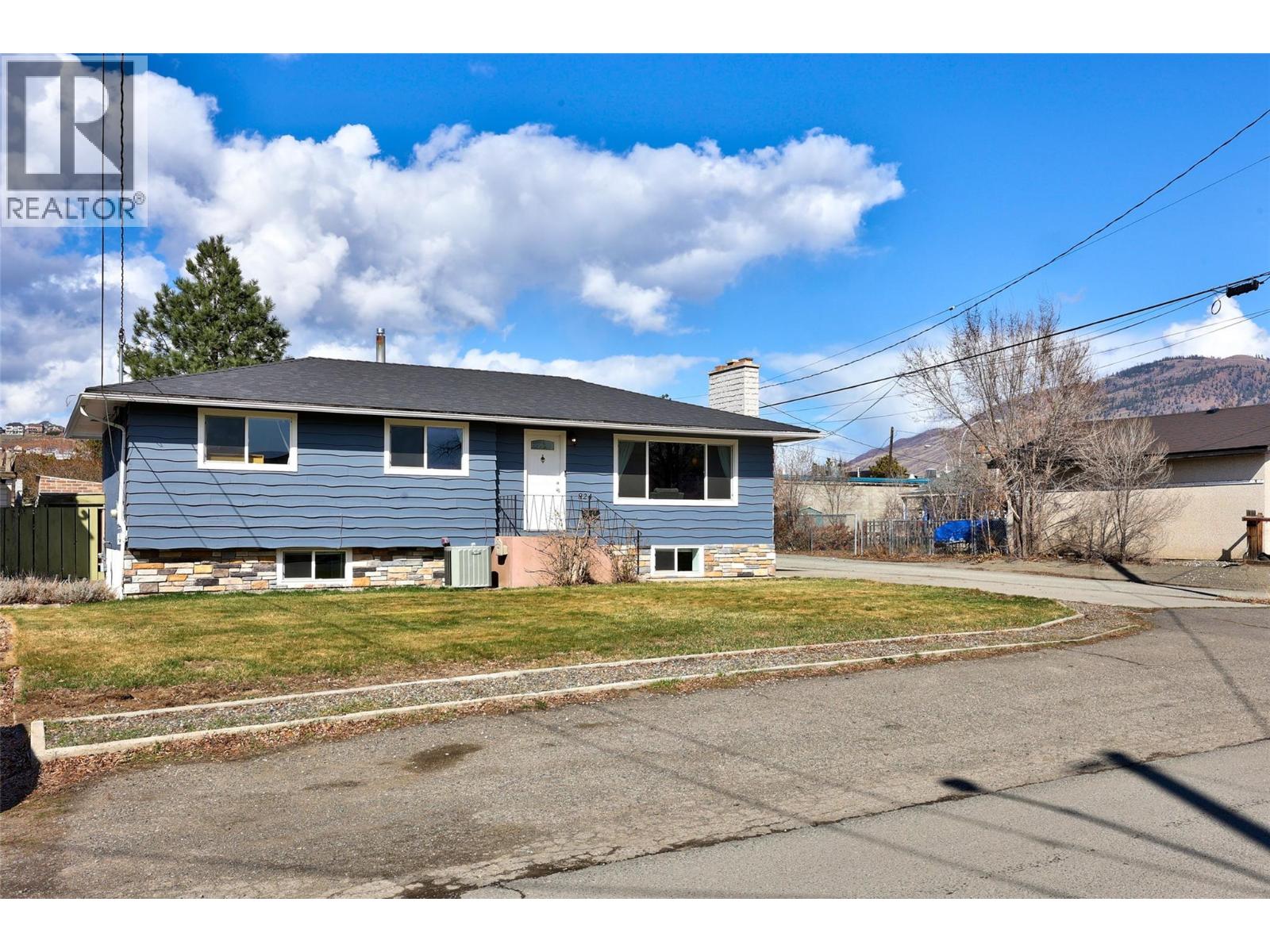  824 Sudbury Avenue, Kamloops