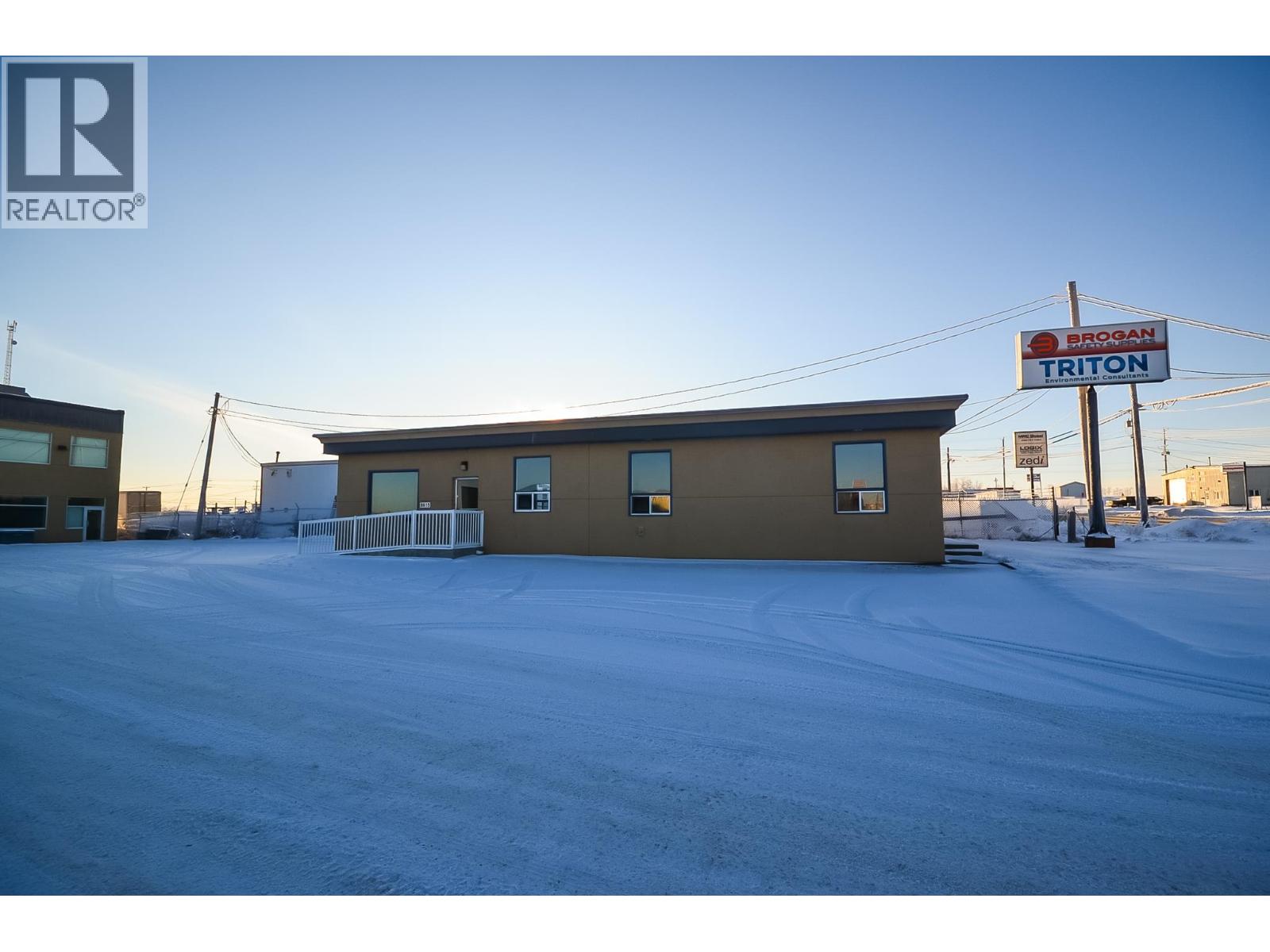 8615 100 STREET, Fort St. John