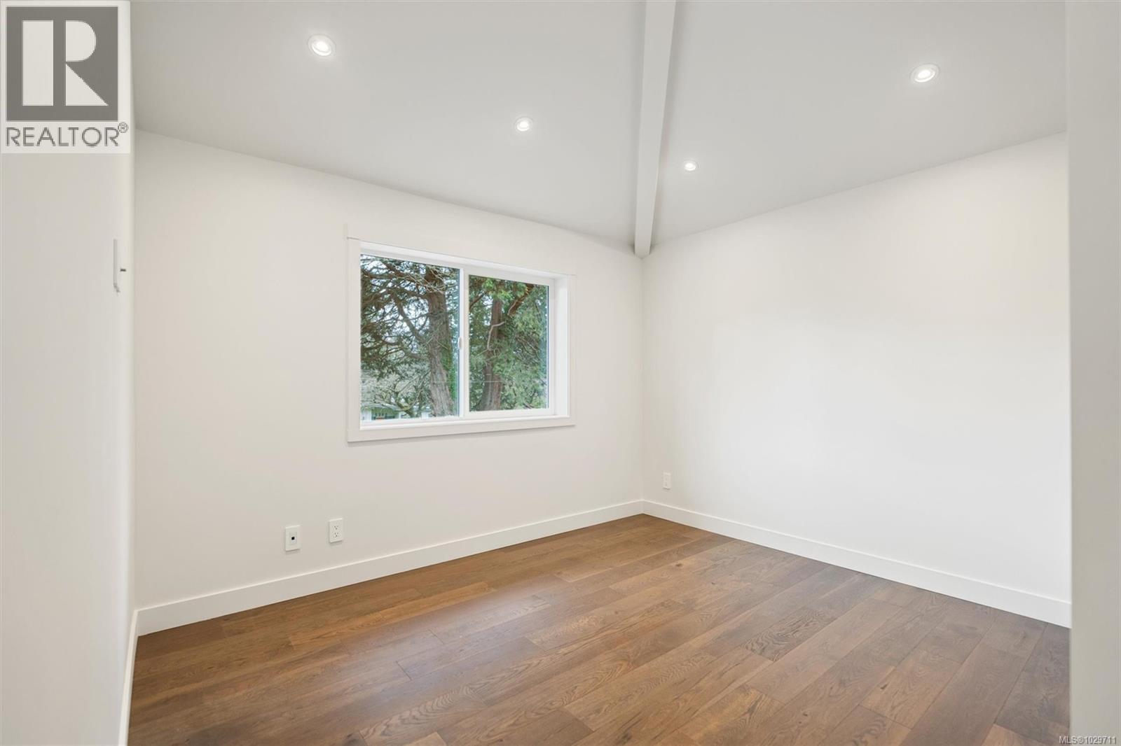 5281 SANTA CLARA AVE - 18