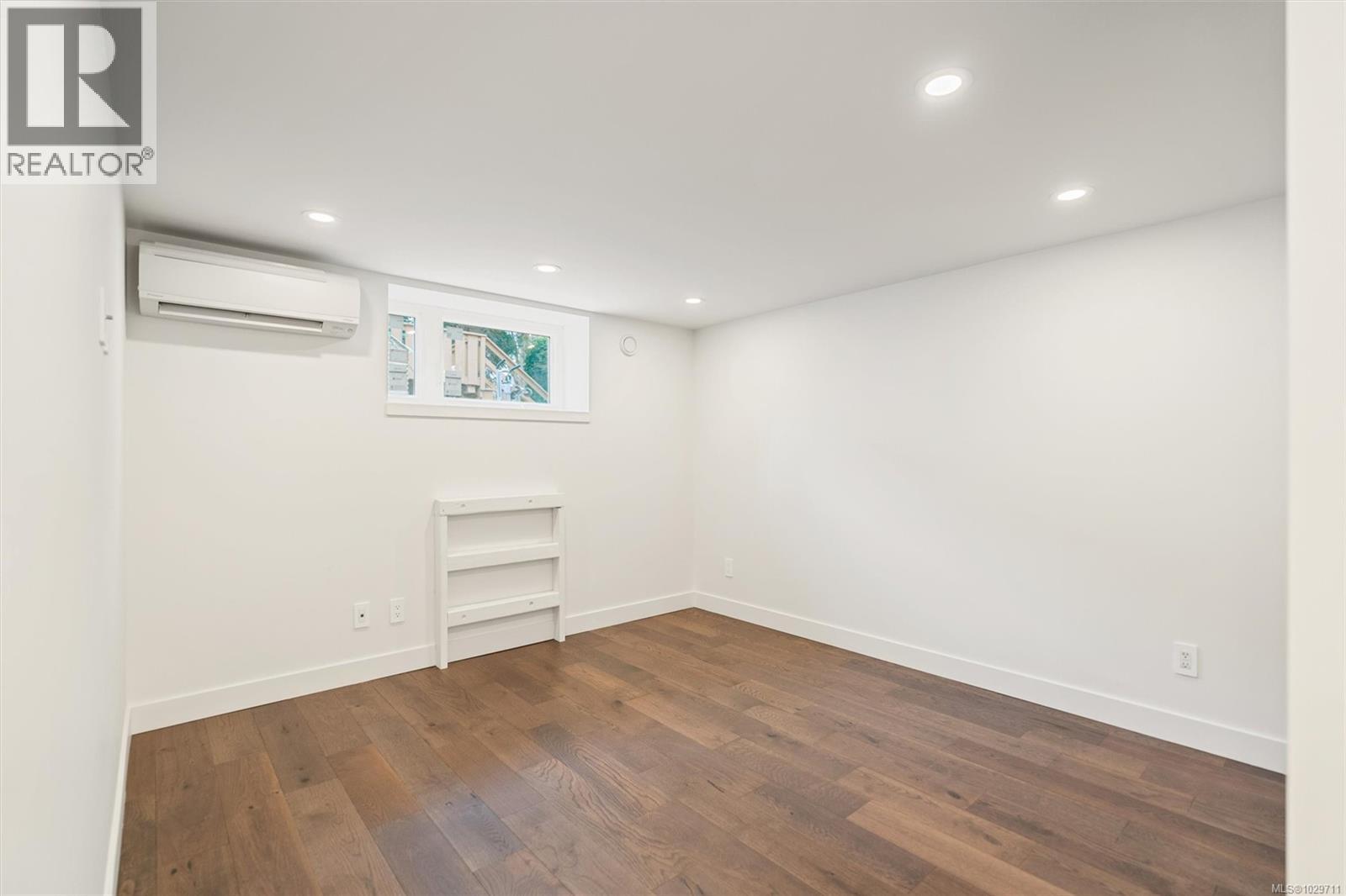 5281 SANTA CLARA AVE - 30