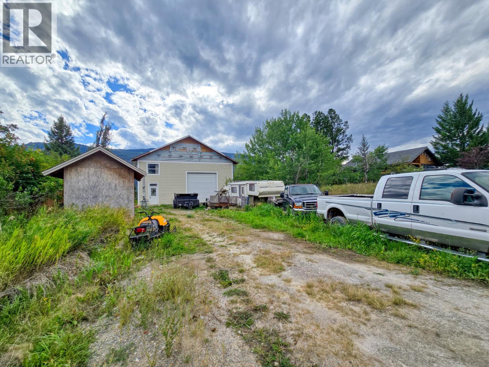 4772 Crescentwood Drive - 1