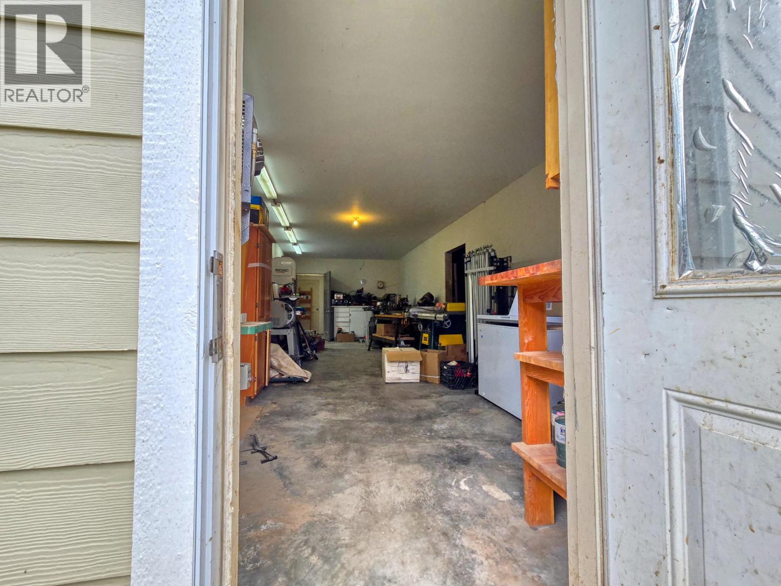  4772 Crescentwood Drive, Edgewater