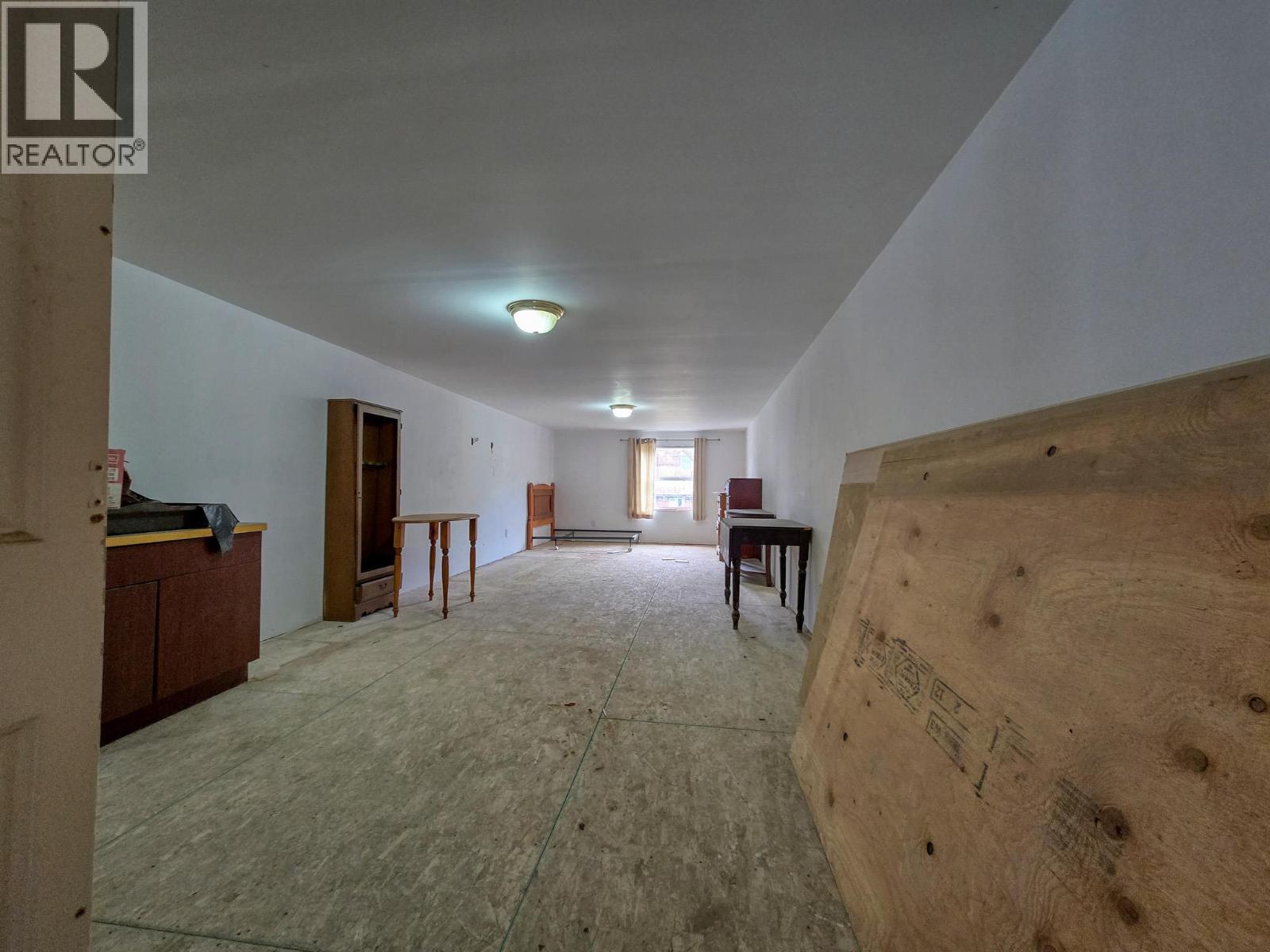 4772 Crescentwood Drive - 35