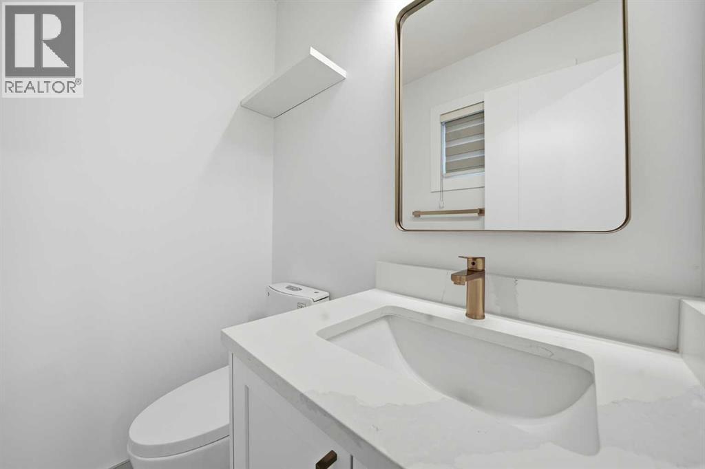 Single Family House Bungalow for Sale in  Huntbourne Hill NE Huntington Hills Calgary 