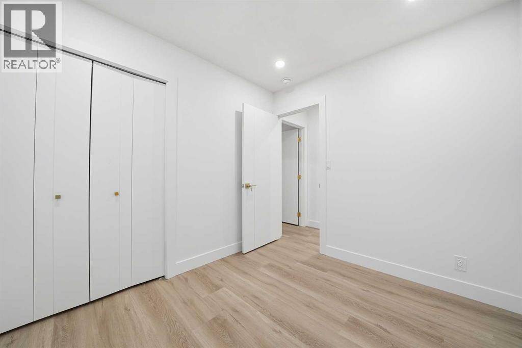 Single Family House Bungalow for Sale in  Huntbourne Hill NE Huntington Hills Calgary 