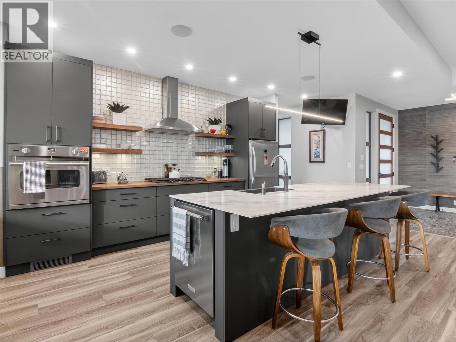 133 CHRISTIE MTN Lane - 19