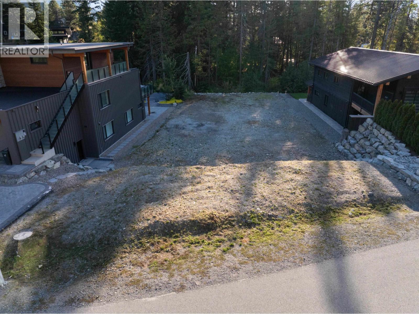 1317 EAGLE Drive - photo 2