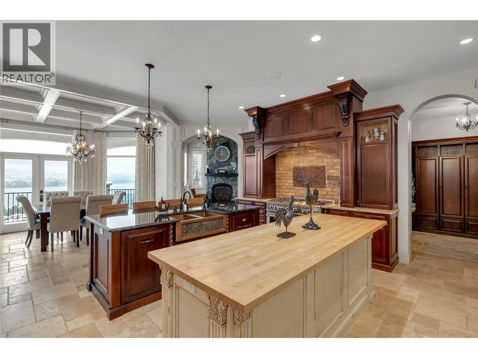  714 KUIPERS Crescent, Kelowna