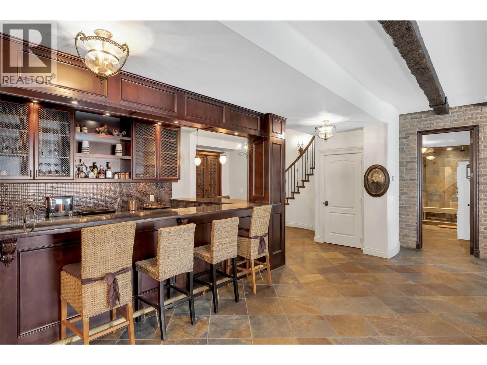  714 KUIPERS Crescent, Kelowna