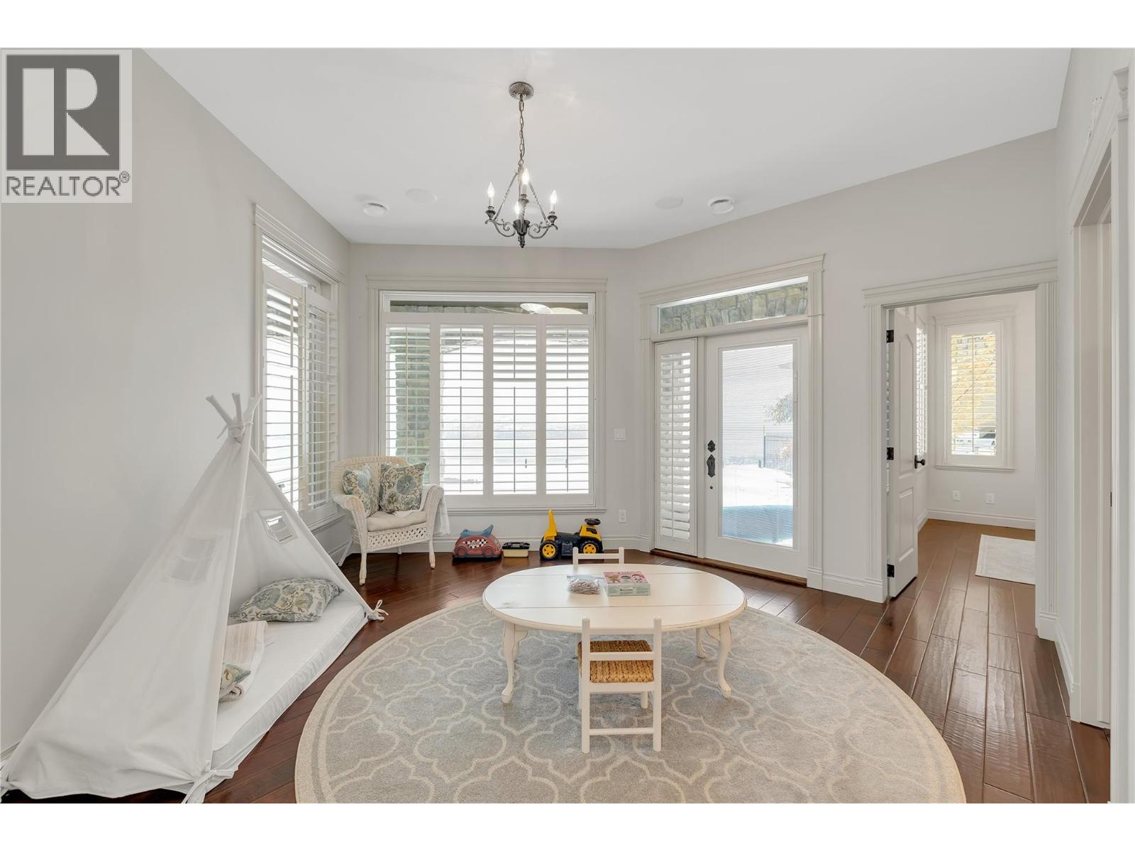  714 KUIPERS Crescent, Kelowna