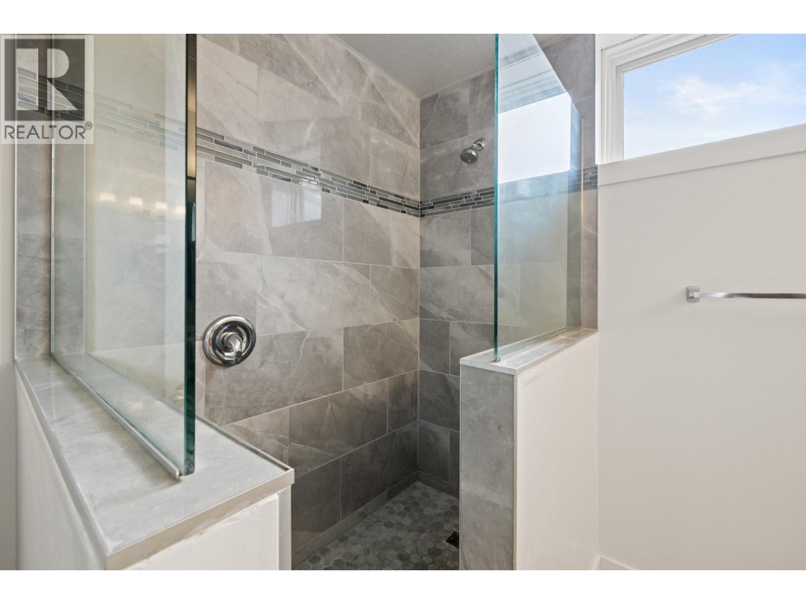  6085 Beatrice Road, Peachland